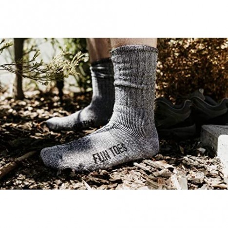FUN TOES Men's 70% Merino Wool Crew Socks 4 Pairs Midweight Arch Support Fully Cushioned Ideal for Hiking