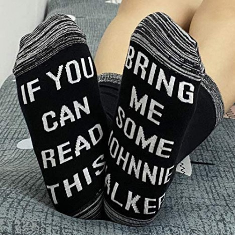 JXGZSO 2 Pairs Johnnie Walker Lover Socks Whiskey Gift If You Can Read This Bring Me Some Johnnie Walker Socks